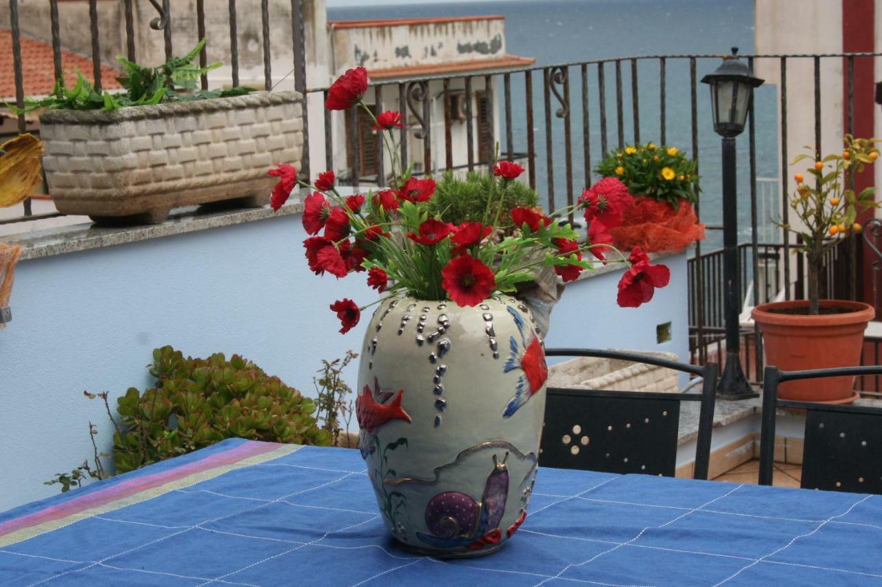 Casa Vacanze Aloha جيارديني ناكسوس المظهر الخارجي الصورة