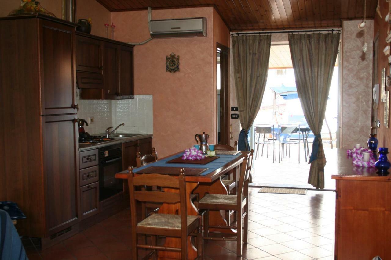 Casa Vacanze Aloha جيارديني ناكسوس المظهر الخارجي الصورة